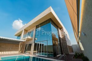 <strong>Exploring the Lucrative Investment Opportunity: Villas for Sale in Dubai</strong>